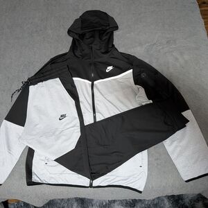 Nike Men's Tracksuit (Read Description)